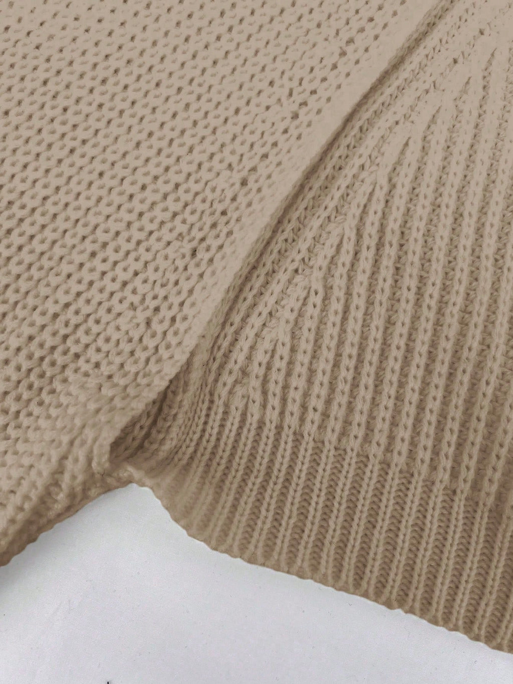 Women’s 2-Piece Cropped Cardigan Set – Solid Color Casual Knit Sweaters for Autumn & Winter