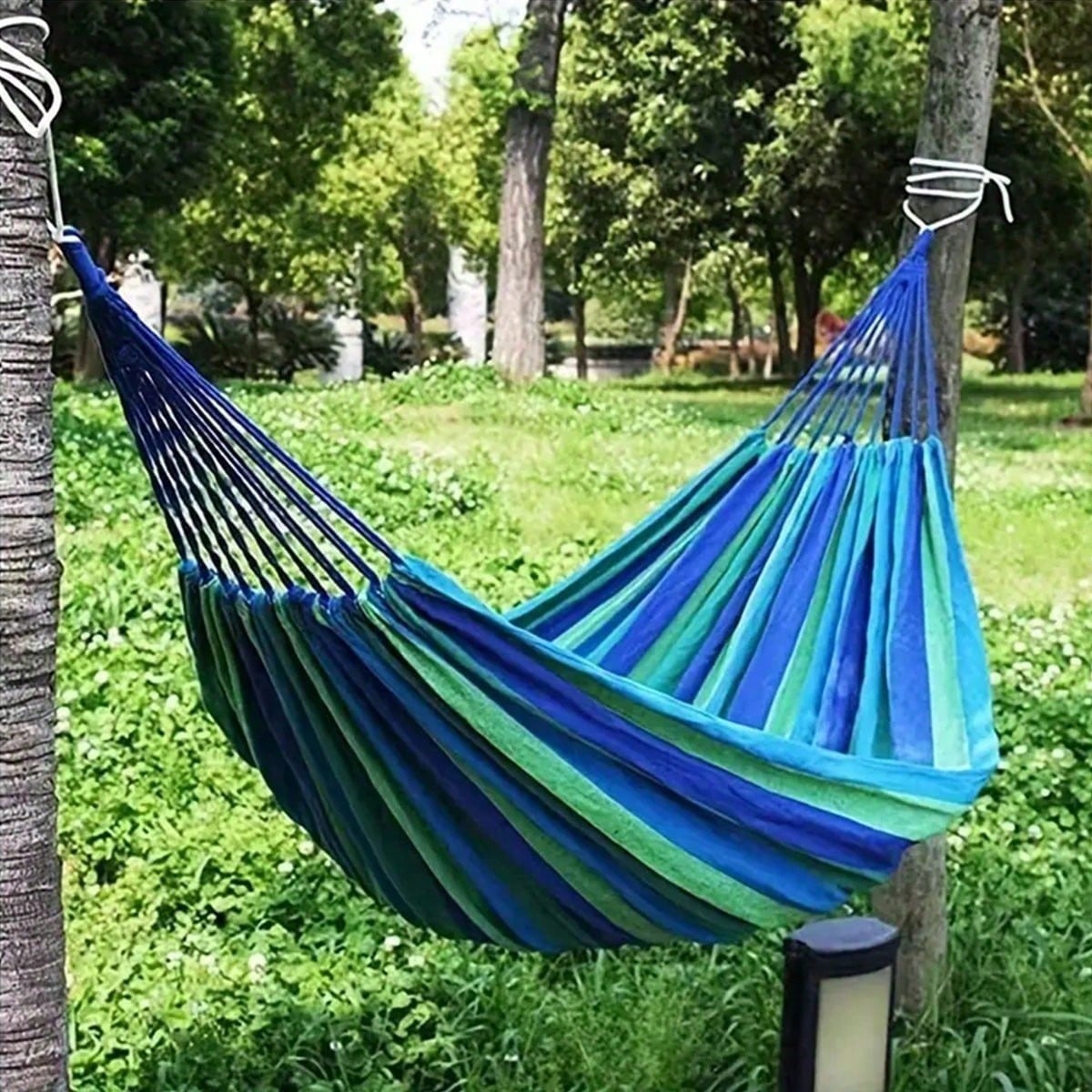 1PC Double Bohemian Tassel Style Hammock with Tassels, Heavy-Duty Weight-Bearing Design, Soft Comfortable Fabric, Ergonomic Support, Thickened Suspension Ropes & Storage Bag, Portable Garden, Beach, Camping & Glamping Hammock