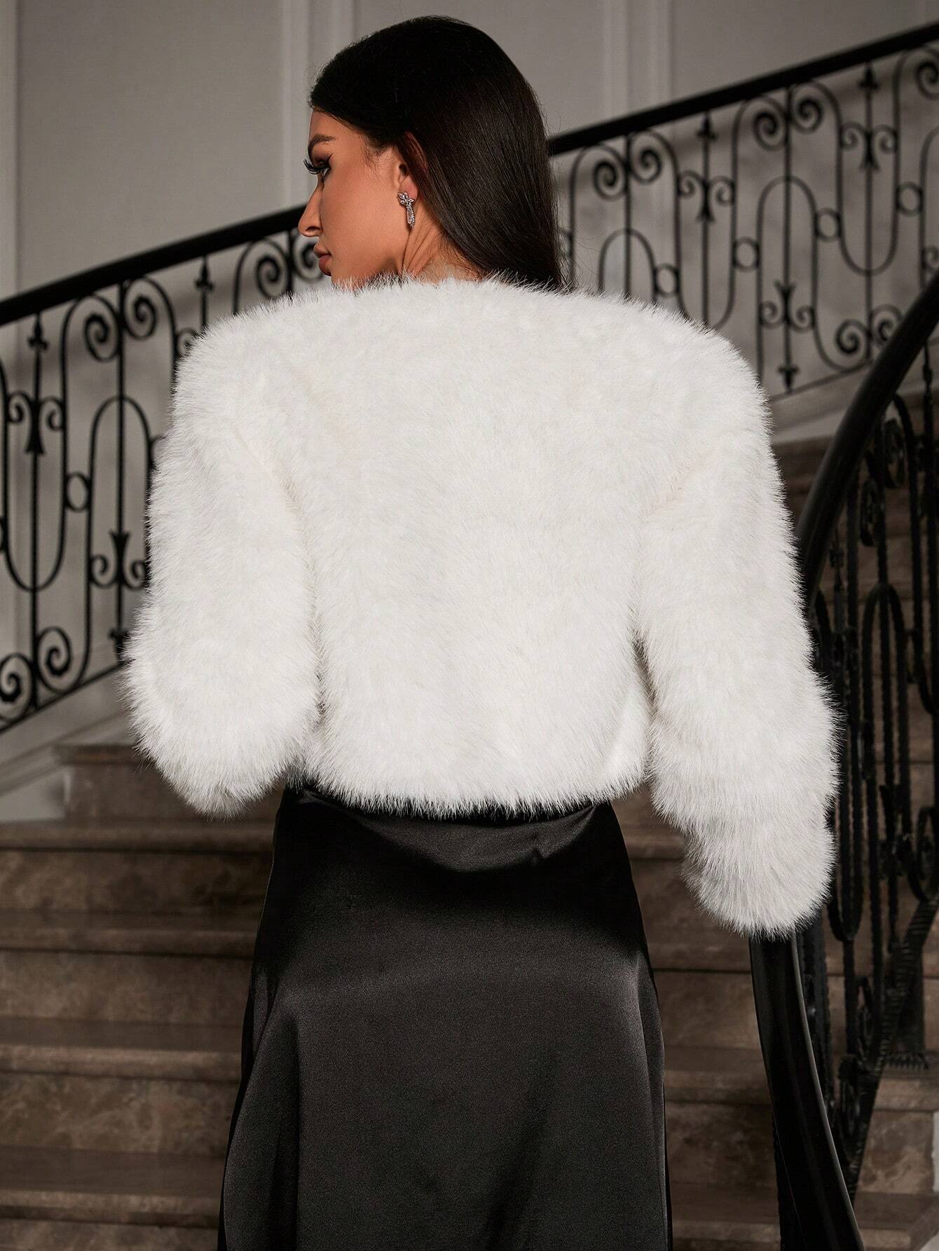 Women’s Faux Fur Cropped Jacket – Elegant Solid Color Short Coat for Autumn/Winter