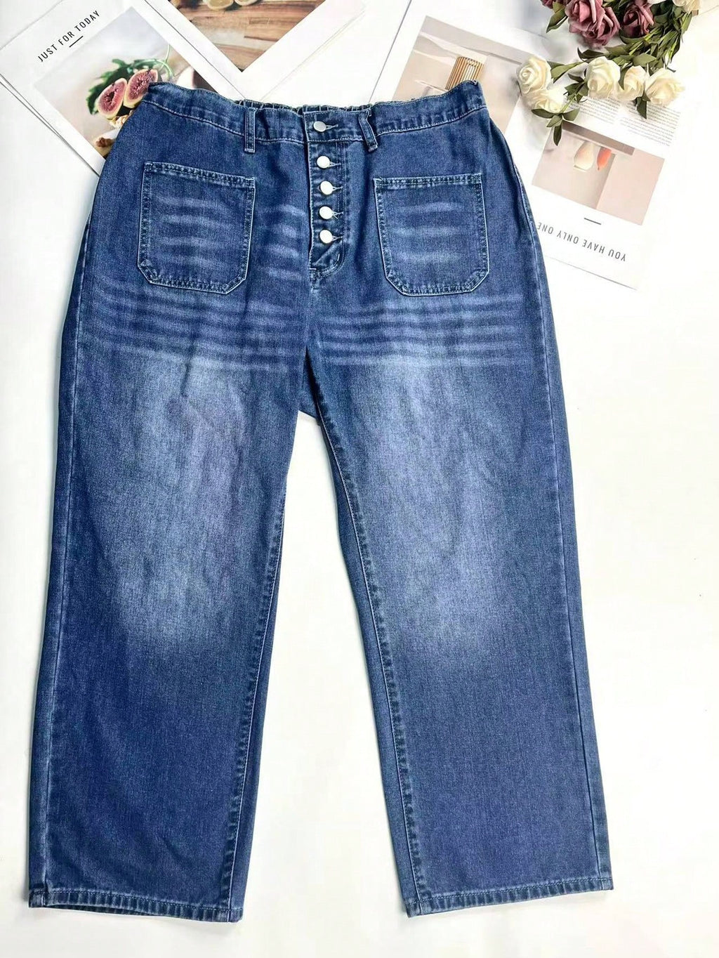 Plus Size Women’s Straight Leg Jeans – Relaxed Fit Stretch Denim Casual Fall Everyday Pants
