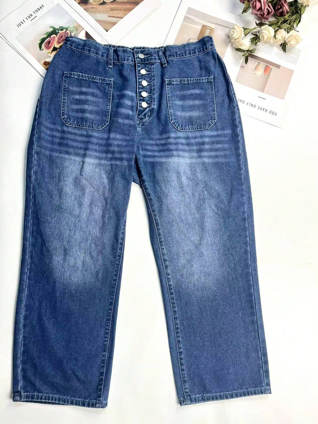 Plus Size Women’s Straight Leg Jeans – Relaxed Fit Stretch Denim Casual Fall Everyday Pants