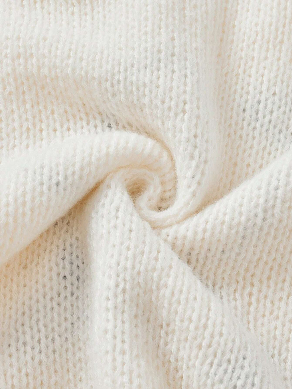 Women’s White & Blue Graphic Knit Sweater – Crew Neck Long Sleeve Casual Fall/Winter Pullover
