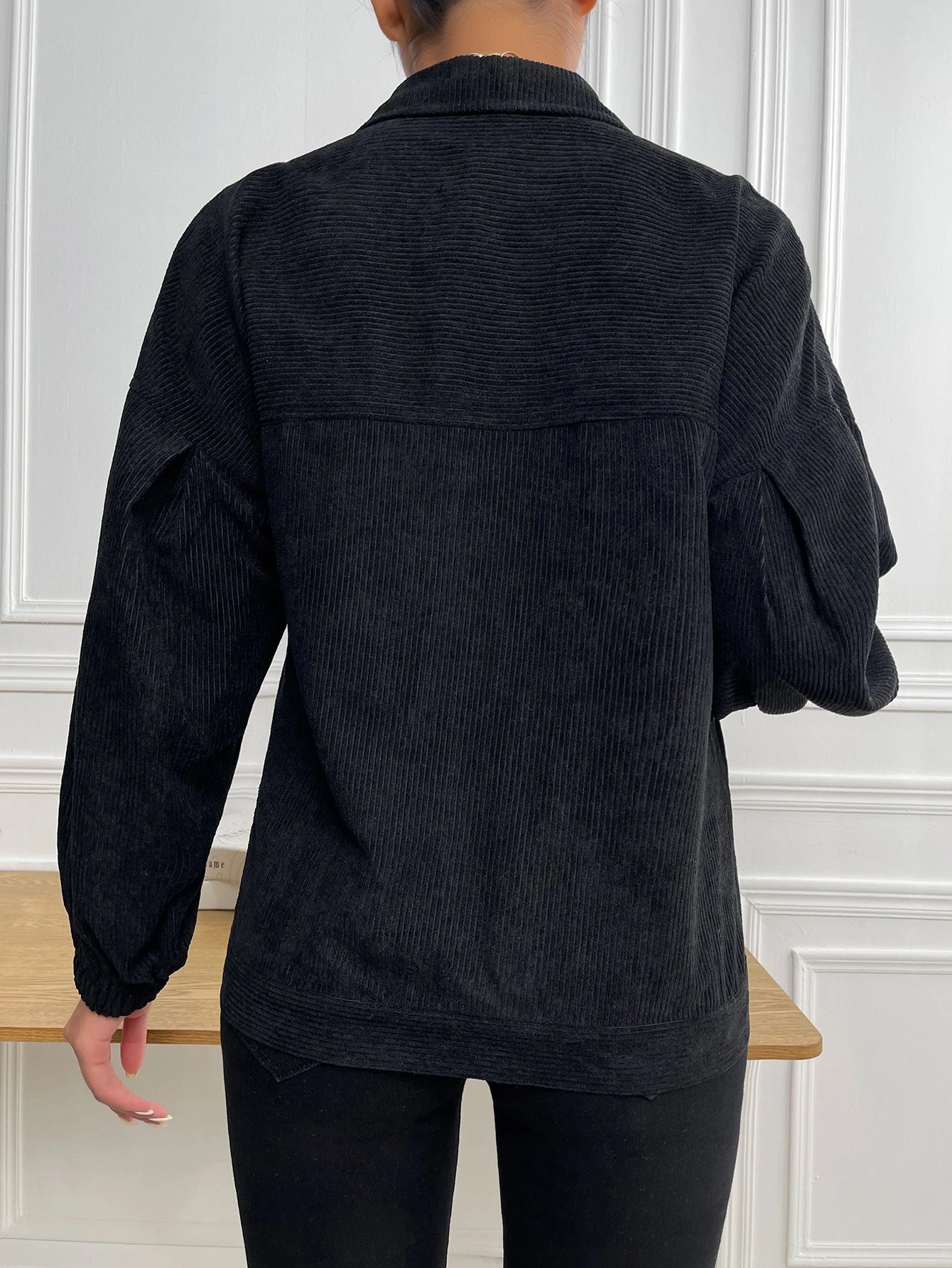 Women’s Oversized Corduroy Jacket – Drop Shoulder Flap Pocket Button-Up Casual Spring/Autumn Coat
