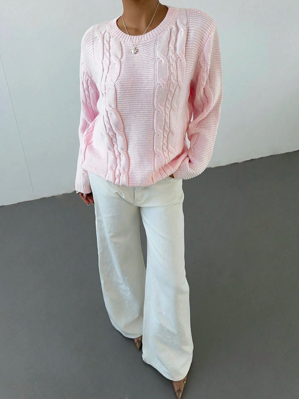 Pink Women’s Crew Neck Sweater – Casual Long Sleeve Pullover Knit Top for Autumn/Winter