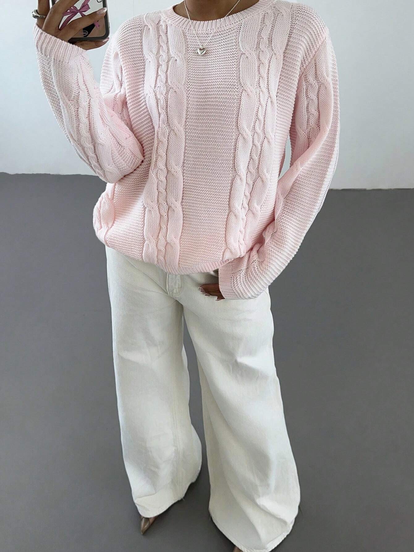 Pink Women’s Crew Neck Sweater – Casual Long Sleeve Pullover Knit Top for Autumn/Winter