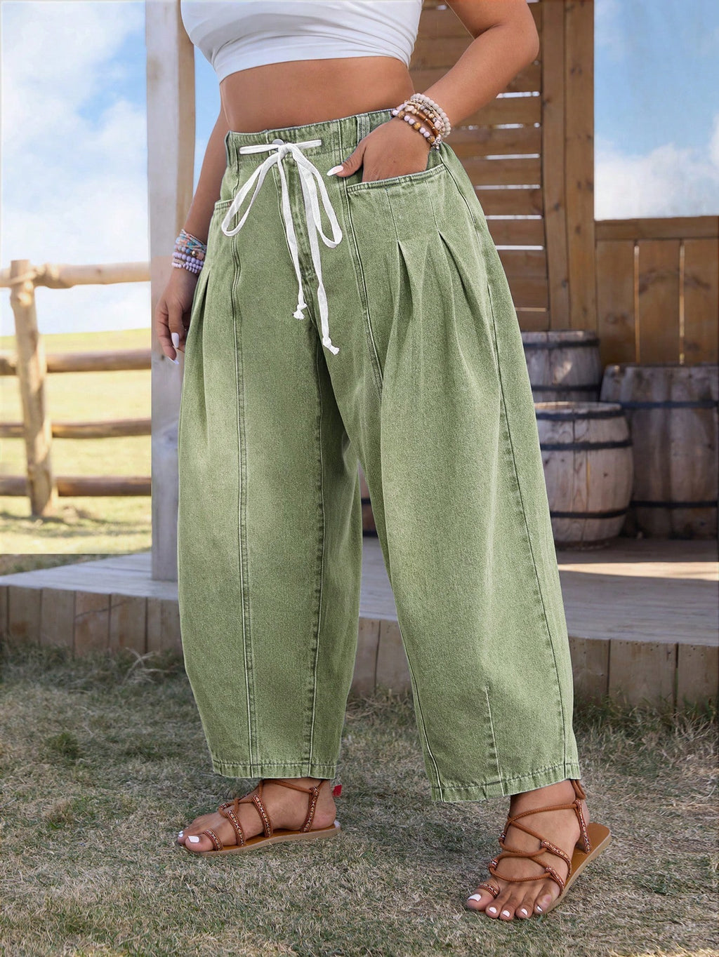 Plus Size Women’s Barrel Jeans – Western Style High Waist Loose Fit Denim Pants