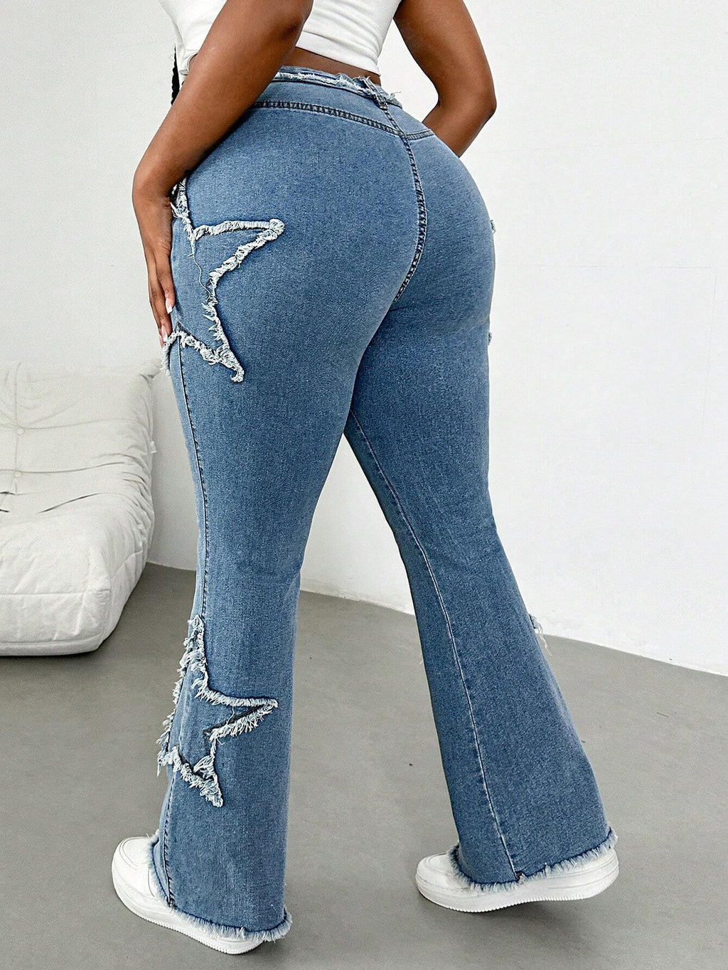 Plus Size Blue Denim Skinny Flare Jeans for Women – High Waist Stretch Casual Pants
