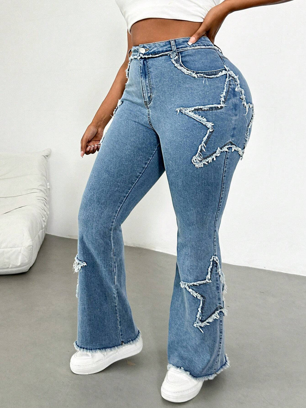 Plus Size Blue Denim Skinny Flare Jeans for Women – High Waist Stretch Casual Pants
