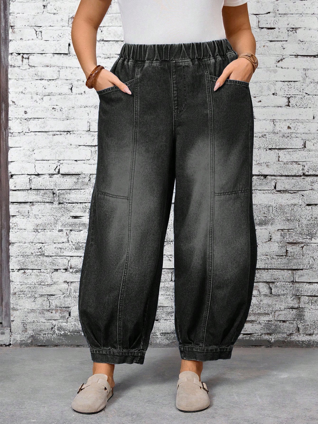 Plus Size Elastic Waist Wide Leg Jeans for Women – Casual Loose Fit Denim Pants