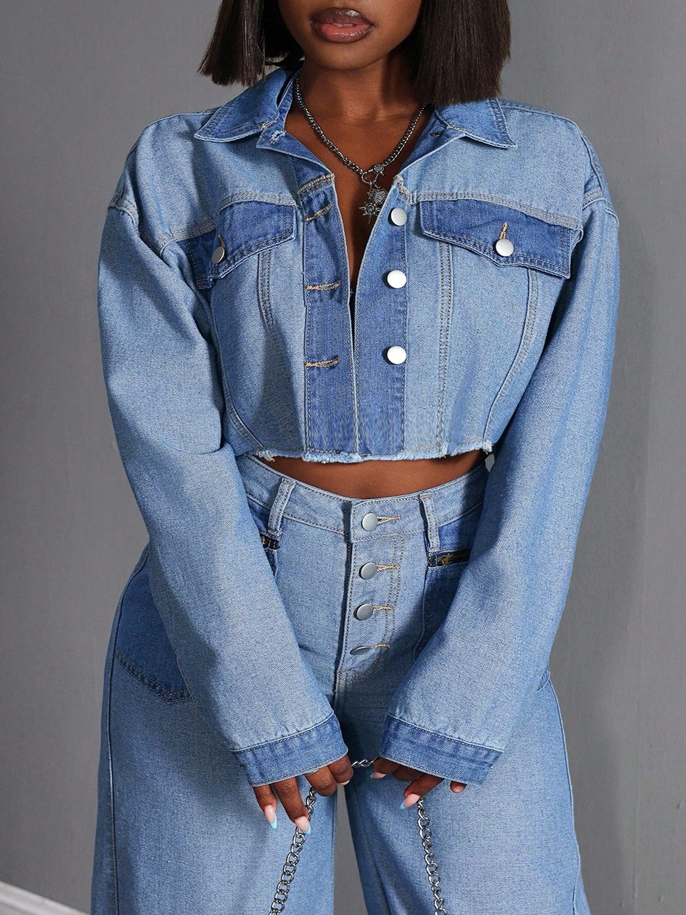 Plus Size Women’s Color Block Denim Jacket – Drop Shoulder Frayed Hem Patchwork Casual Summer Outerwear