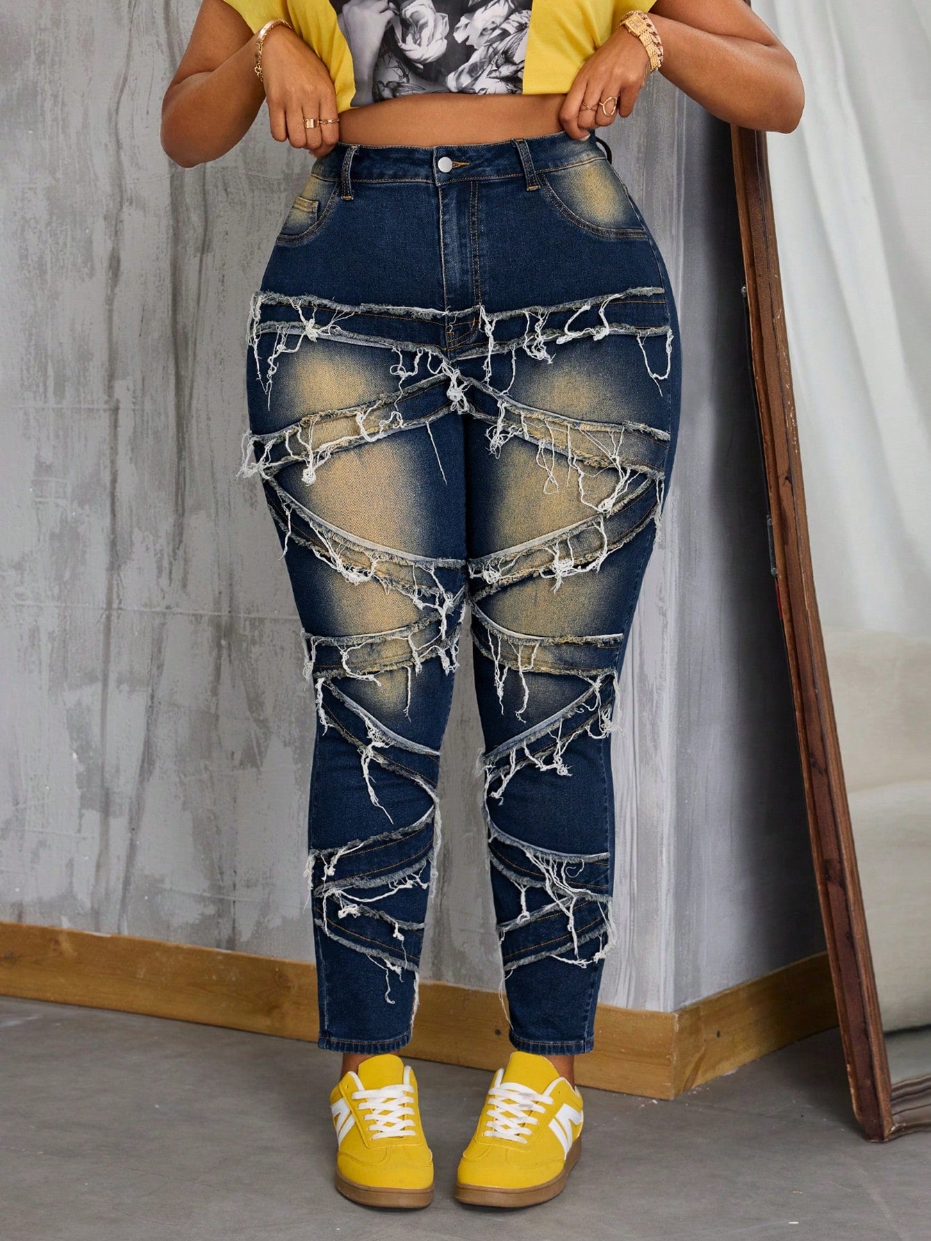 Plus Size Women’s Distressed Skinny Jeans – Vintage Wash Frayed Hem Stretch Denim Pants