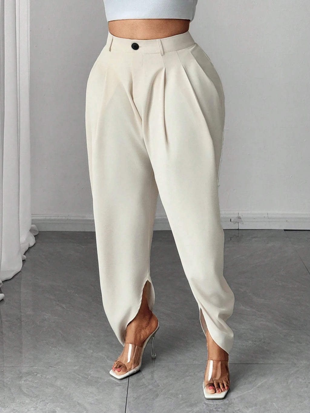 Plus Size Pleated Maxi Pants – Apricot Wide Leg Trousers with Pockets, High Waist Casual Elegant