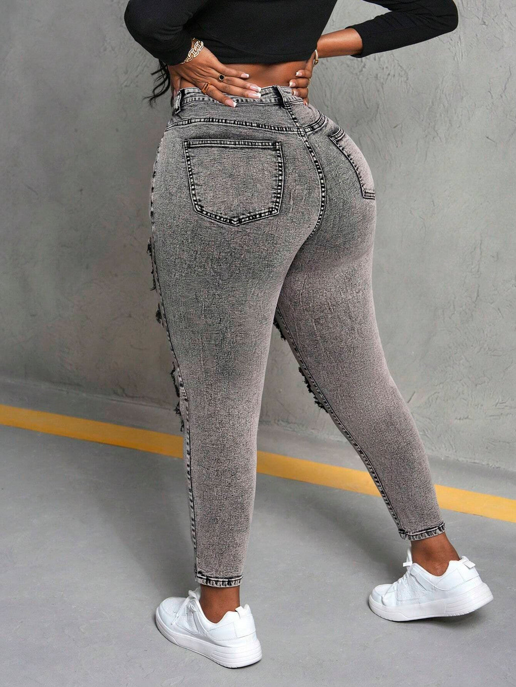 Plus Size Women’s Sexy Distressed Lace Patchwork Skinny Jeans – High Stretch Denim Pants
