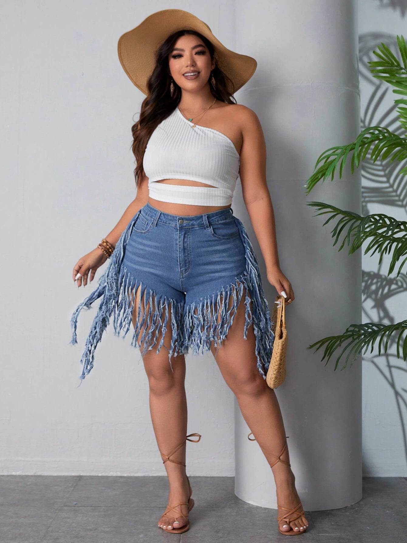 Plus Size Women’s Fringe Denim Shorts – Casual High Waist Distressed Jean Shorts for Summer
