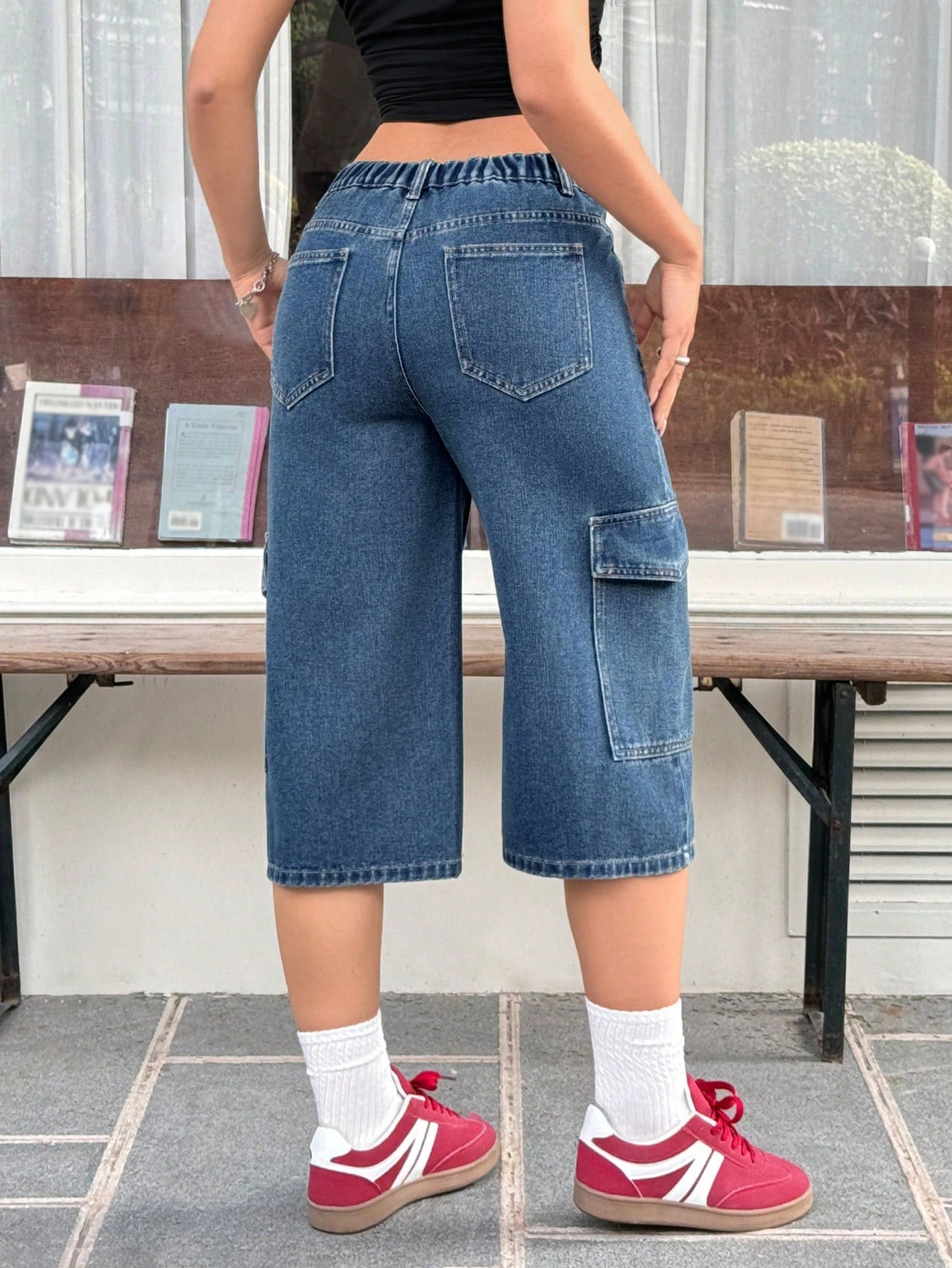Women’s Washed Straight Leg Cargo Capri Jeans – Casual Y2K Utility Denim Pants