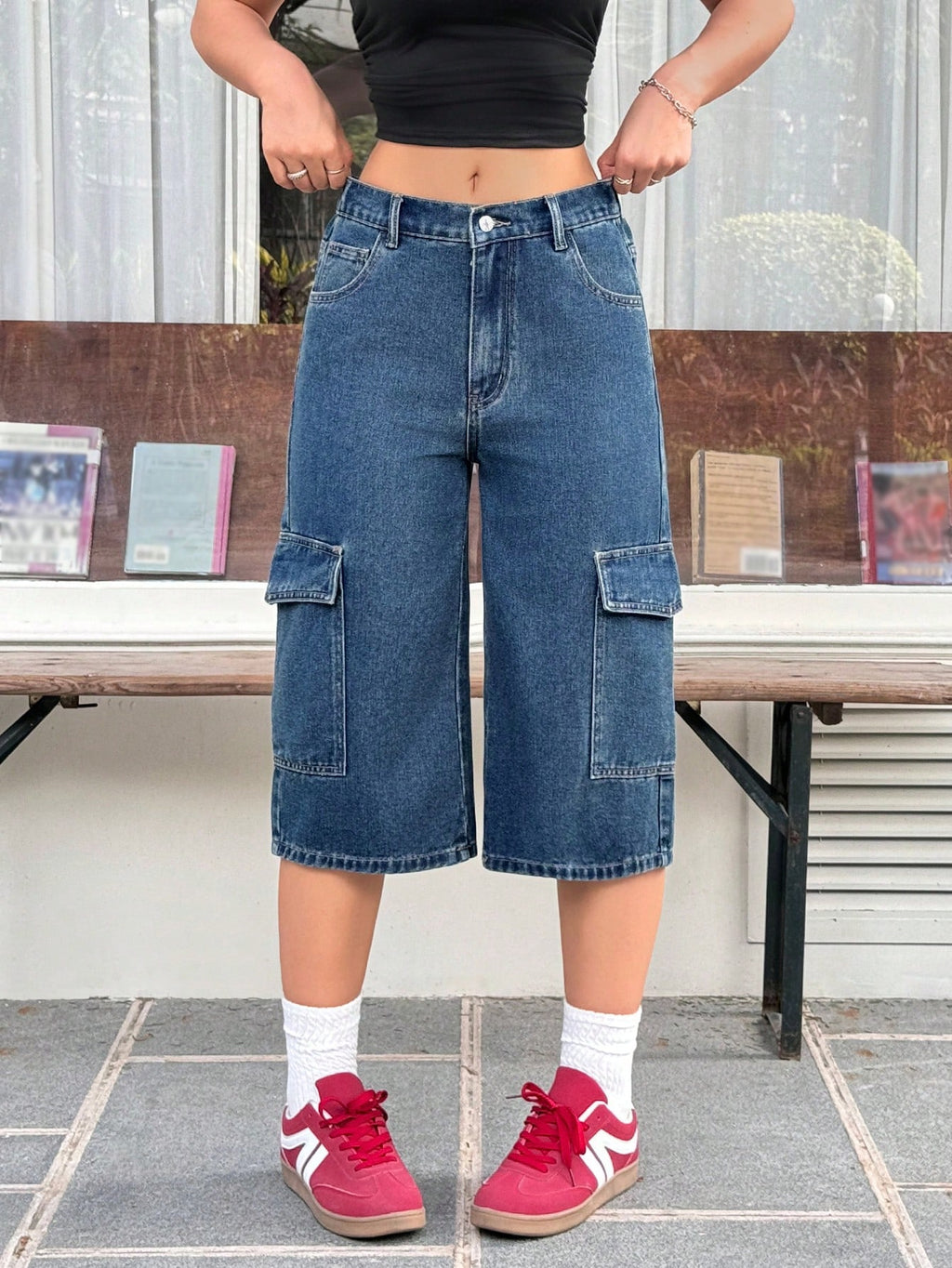 Women’s Washed Straight Leg Cargo Capri Jeans – Casual Y2K Utility Denim Pants