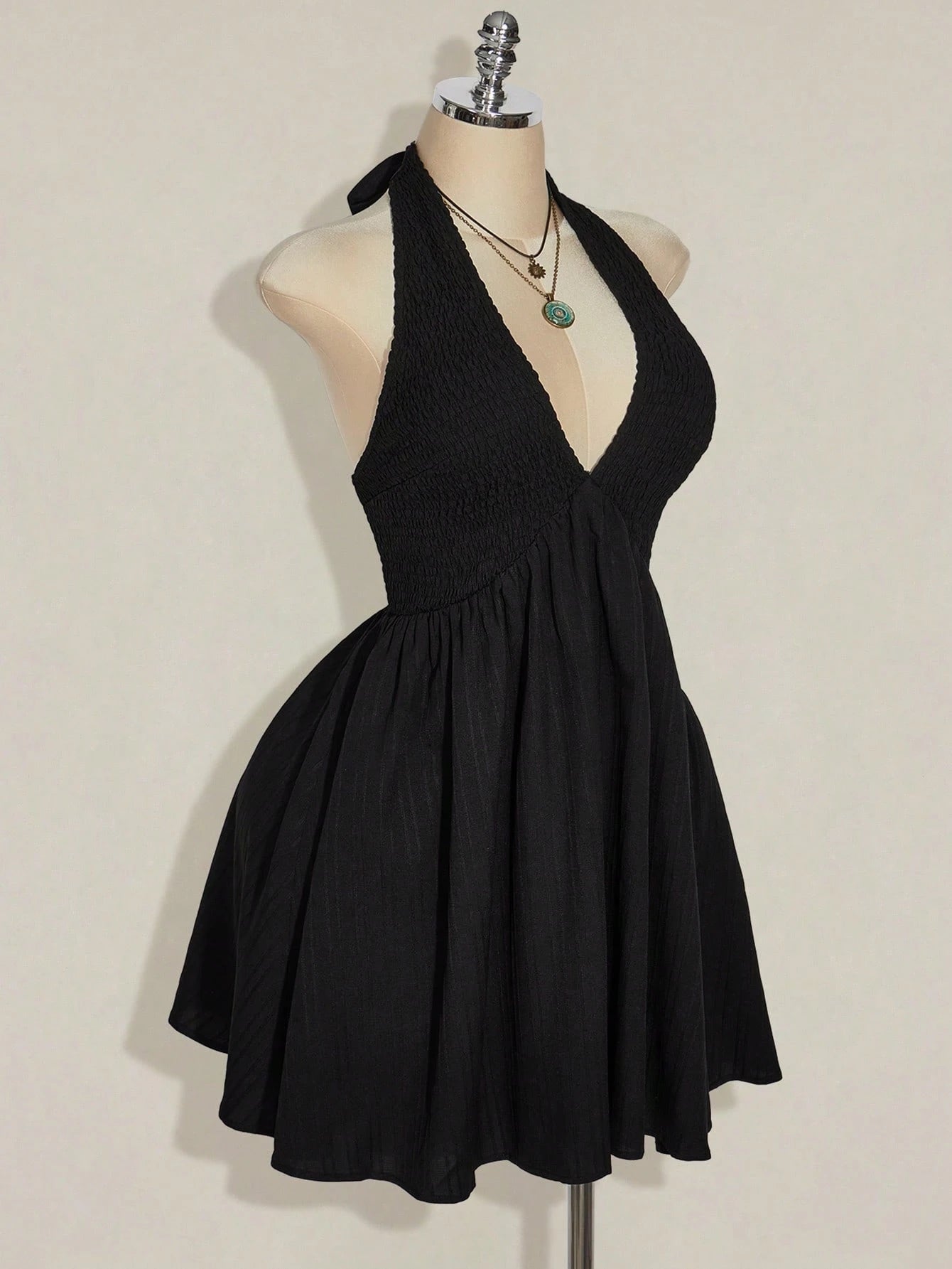 Plus Size Black Backless Halter Sundress – Y2K Drawstring Waist A-Line Summer Dress for Women