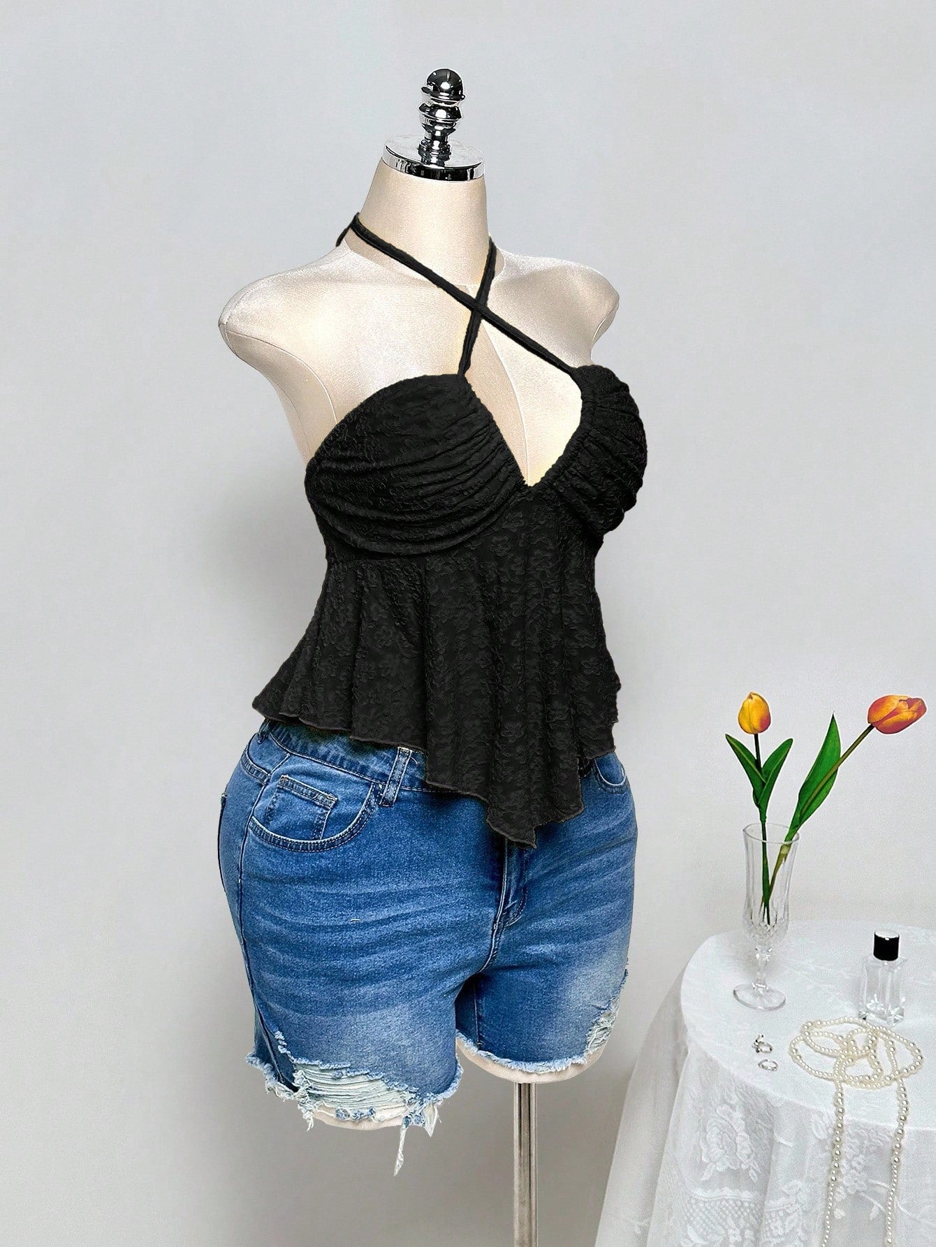 Plus Size Y2K Criss-Cross Halter Crop Top – Backless Knit Jacquard Babydoll Summer Top for Women