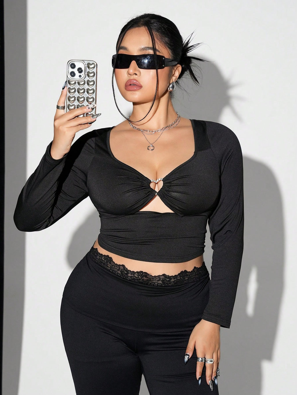 Plus Size Black Mesh Cutout Long Sleeve Top – Heart Rhinestone Slim Fit Y2K Shirt for Women