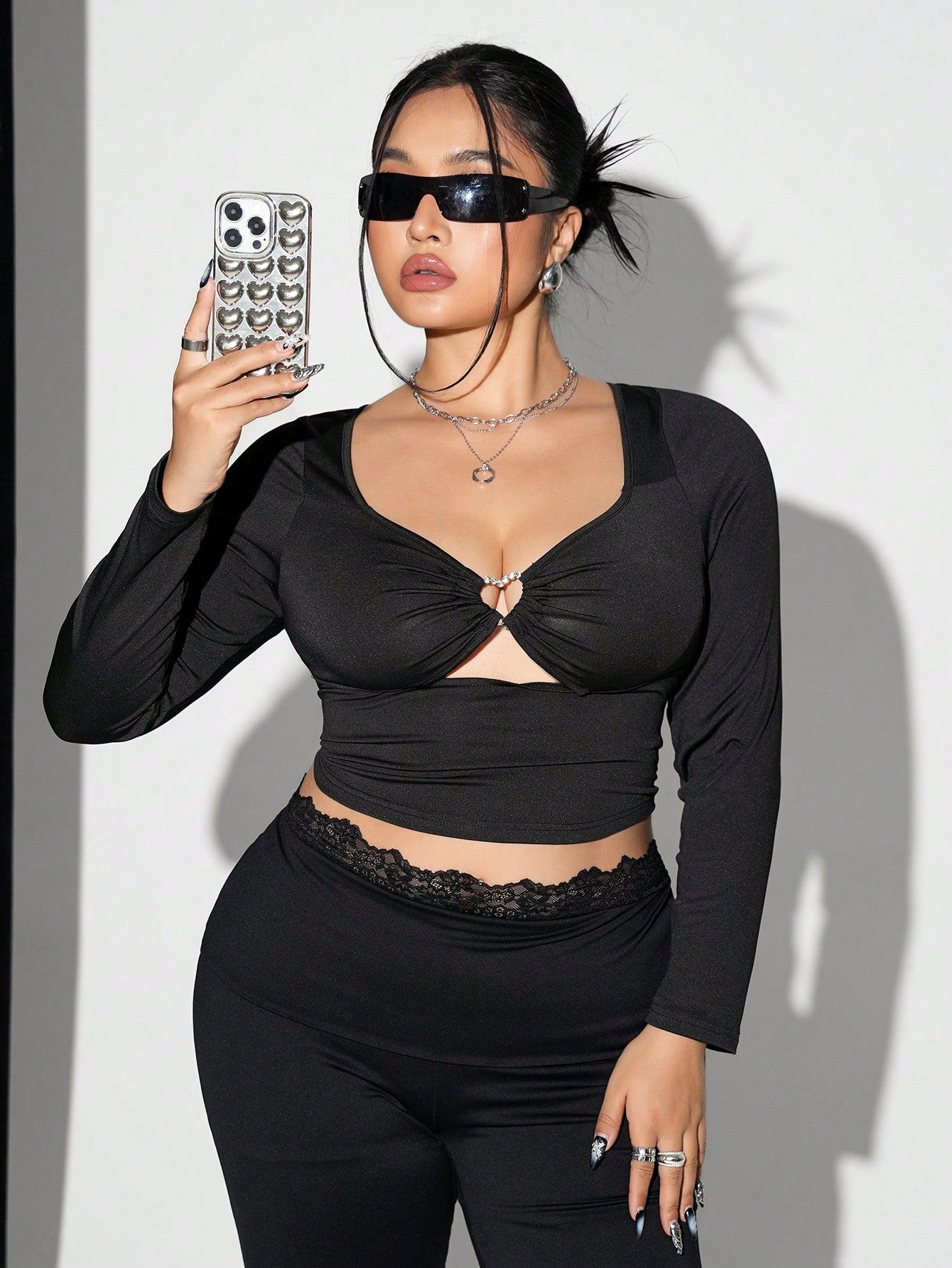 Plus Size Black Mesh Cutout Long Sleeve Top – Heart Rhinestone Slim Fit Y2K Shirt for Women