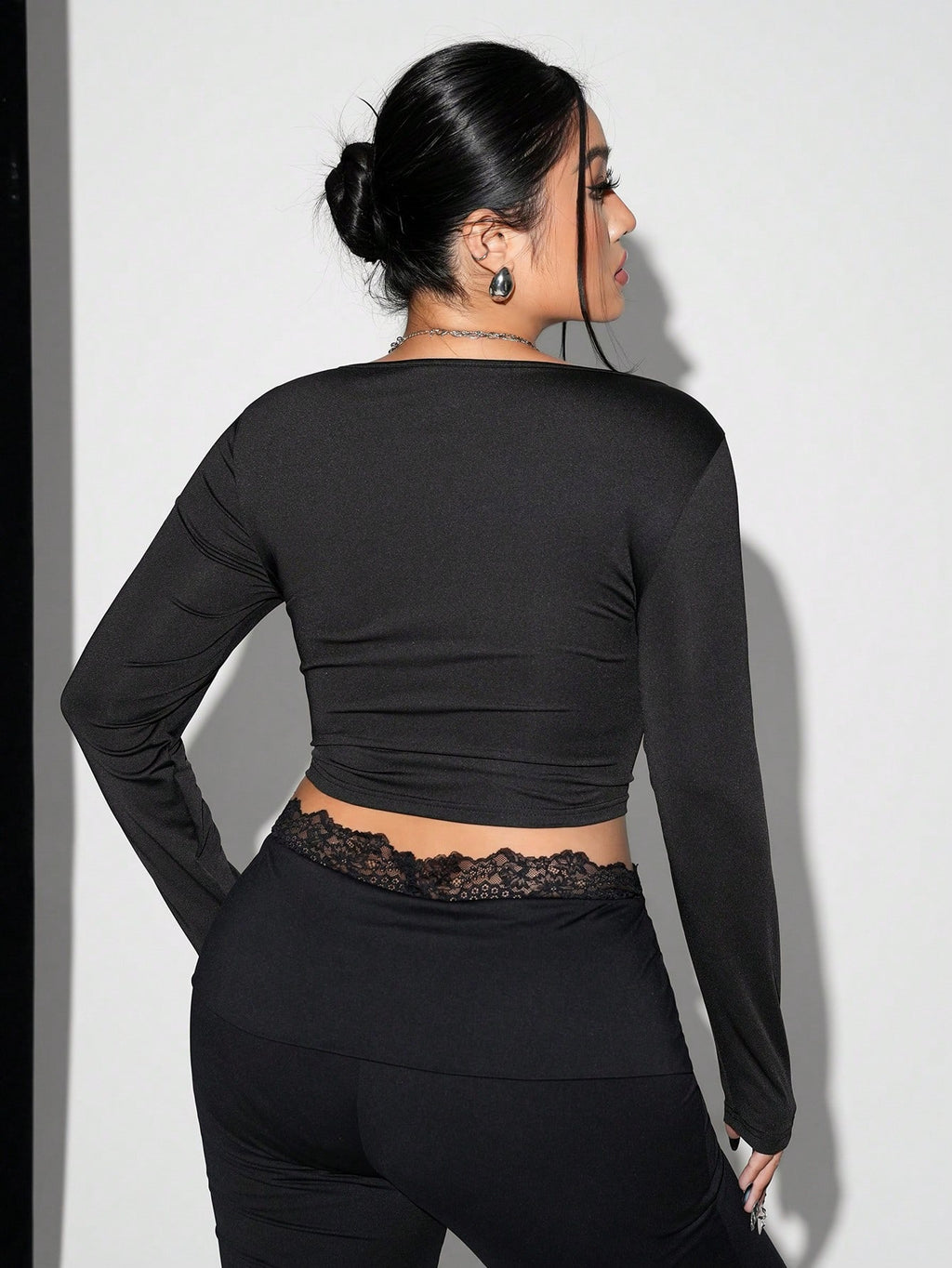 Plus Size Black Mesh Cutout Long Sleeve Top – Heart Rhinestone Slim Fit Y2K Shirt for Women