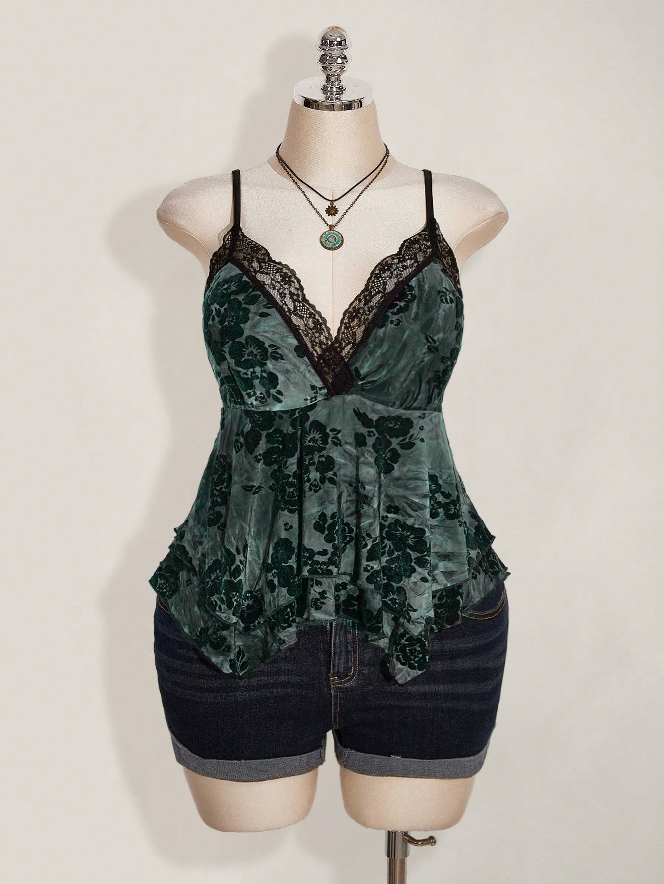 SHEIN ICON Plus Size Boho Lace Camisole Top – Asymmetric Hem Hippie Festival Summer Tank for Women