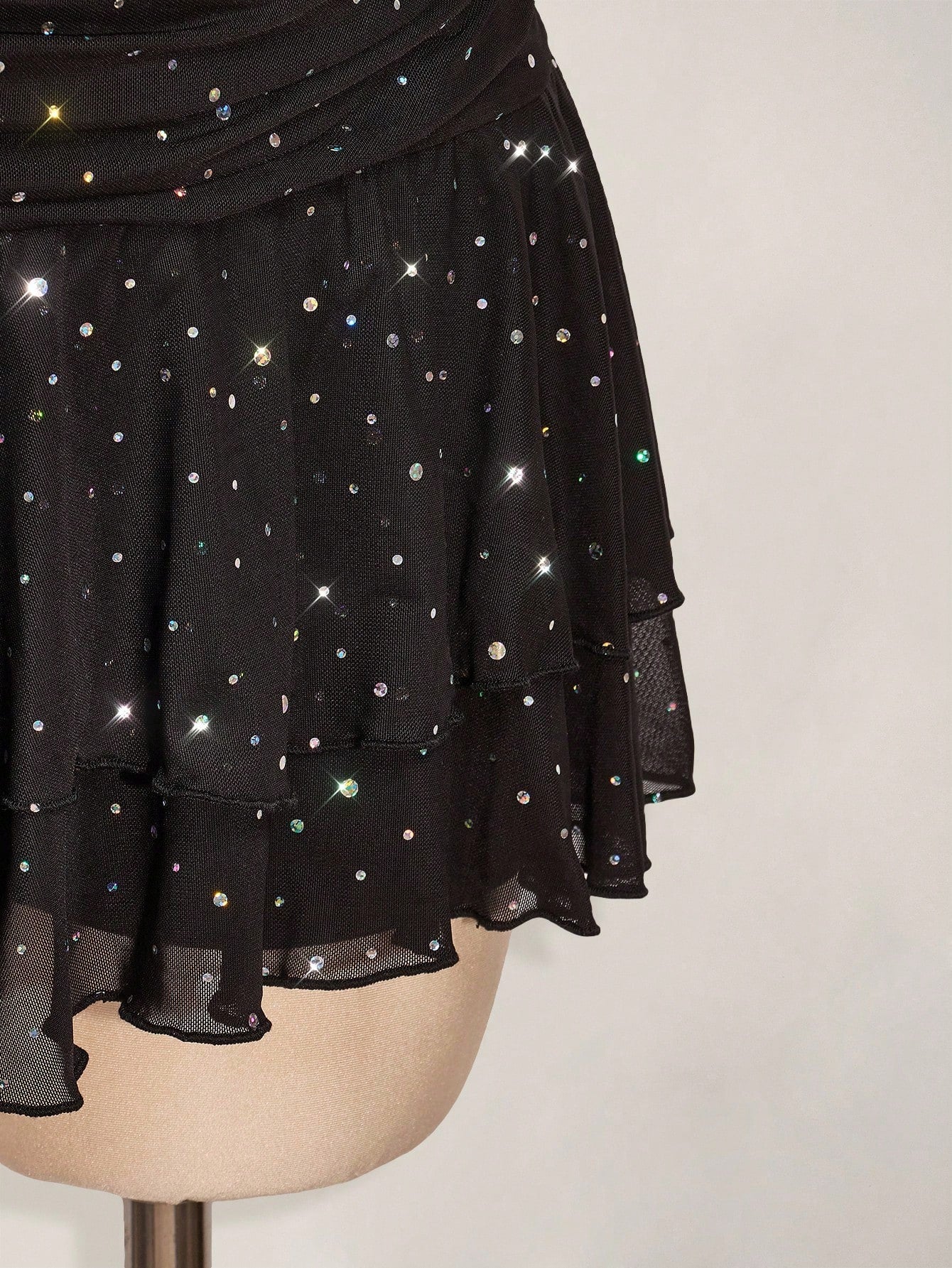 Plus Size Glitter Mesh Ruched Mini Skirt – Layered High Slit Y2K Sparkle Skirt for Women