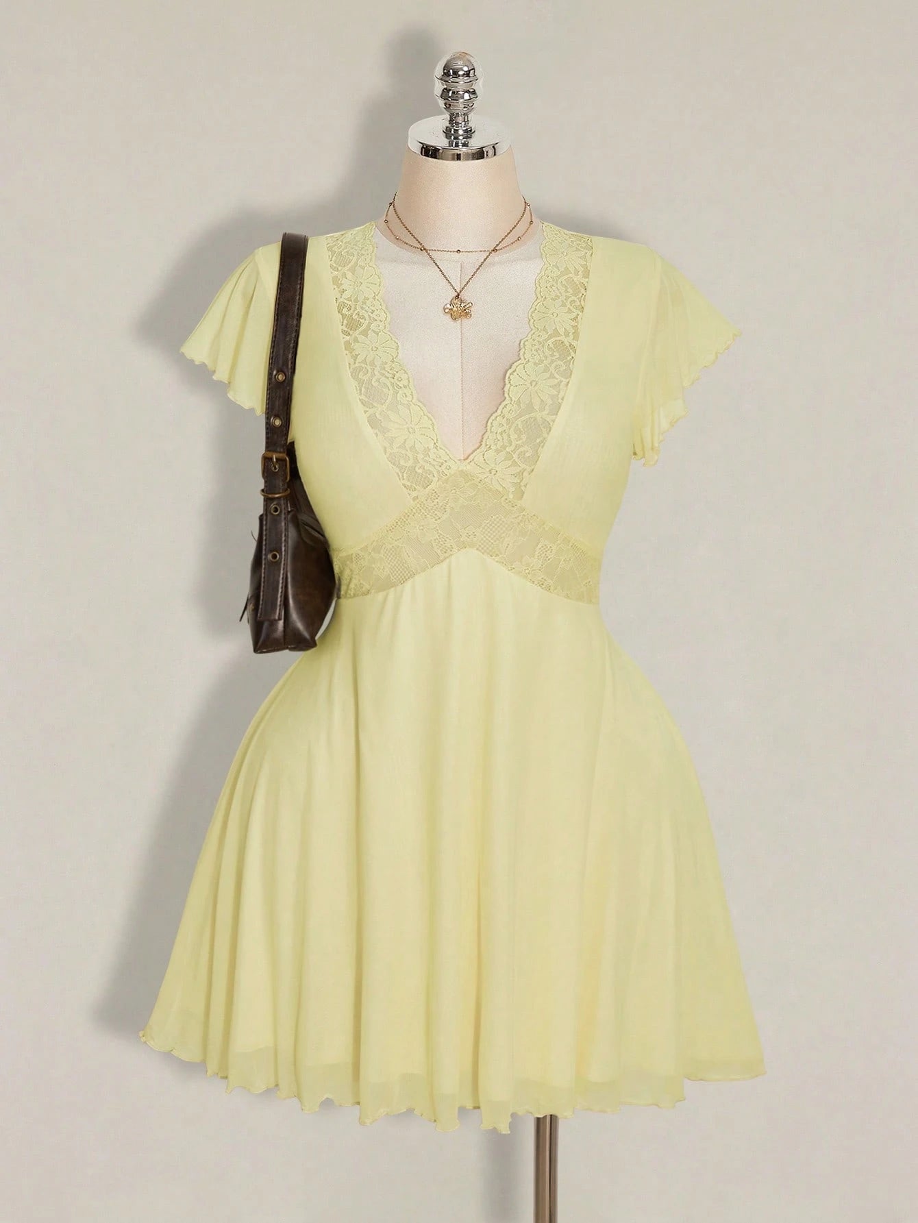 Plus Size Yellow Lace Trim Mesh Dress – Retro Ruffle Sleeve Beach Vacation Dress for Women