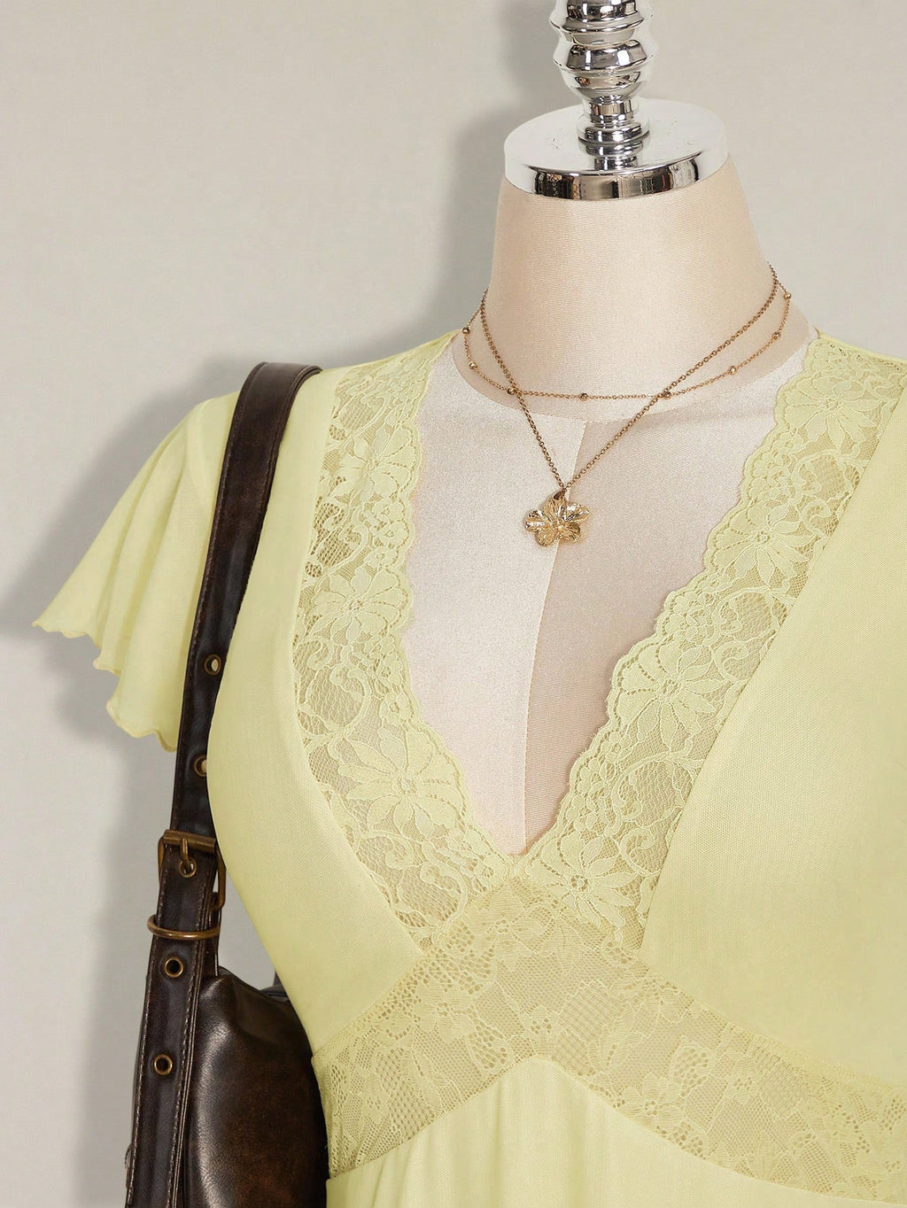 Plus Size Yellow Lace Trim Mesh Dress – Retro Ruffle Sleeve Beach Vacation Dress for Women