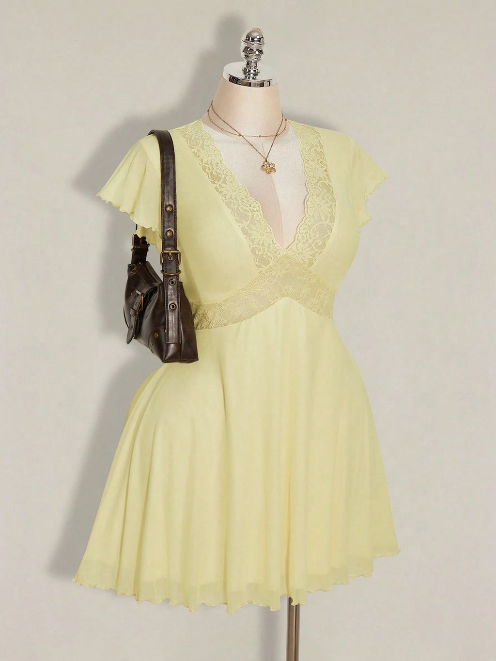 Plus Size Yellow Lace Trim Mesh Dress – Retro Ruffle Sleeve Beach Vacation Dress for Women