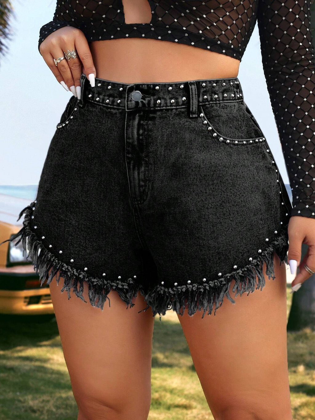 Plus Size Rivet Denim Shorts – Sexy High Waist Fashion Jean Shorts for Women