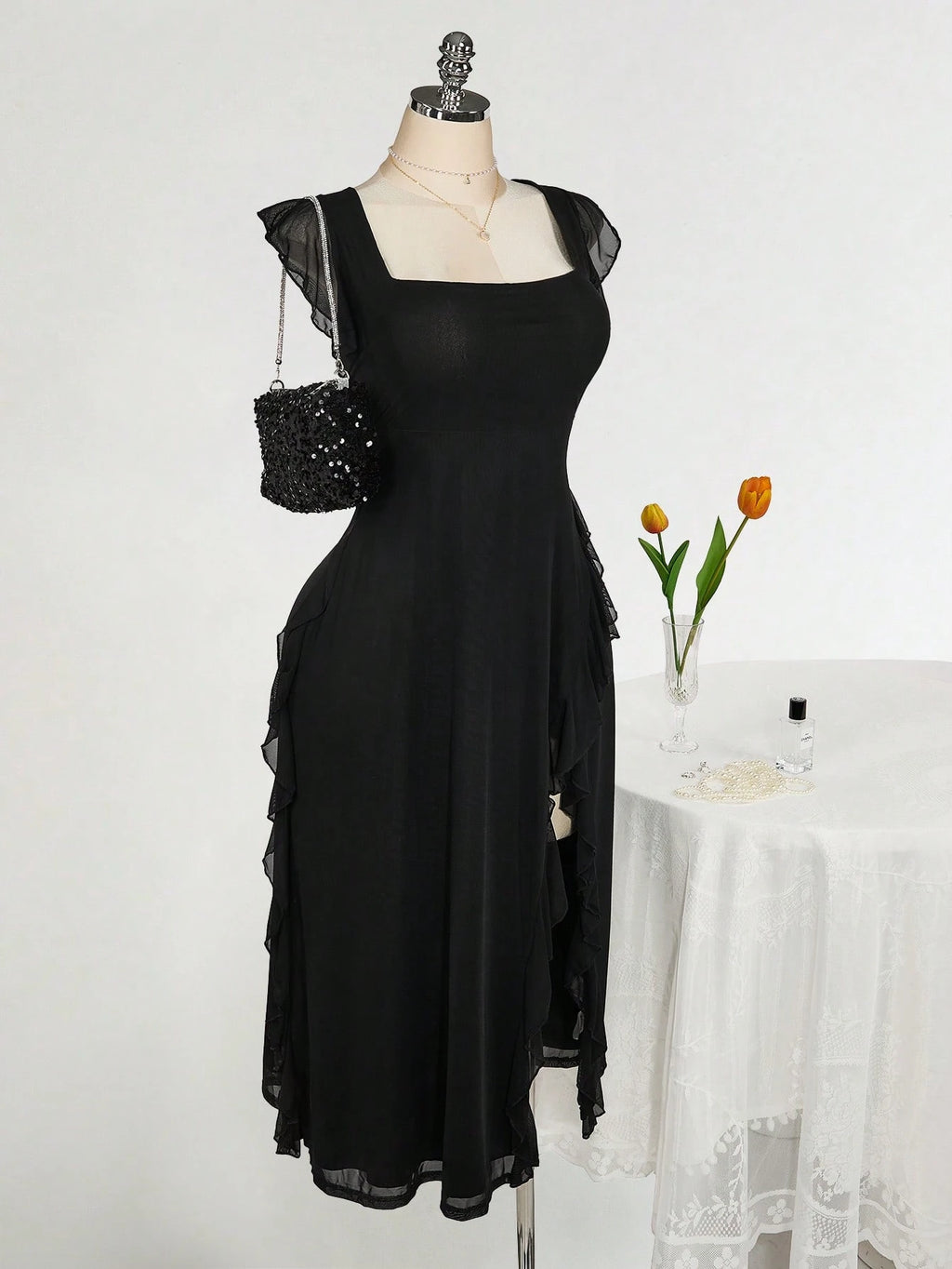 Plus Size Square Neck Ruffle Hem Dress – Romantic Wedding Guest Party Dress for Women