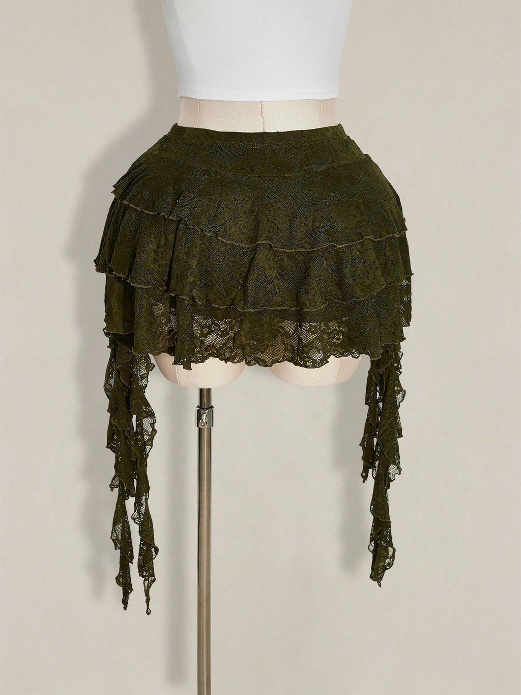 Plus Size White Lace Ruffle Hem Skirt with Safety Shorts – Y2K Festival Mini Skirt for Women