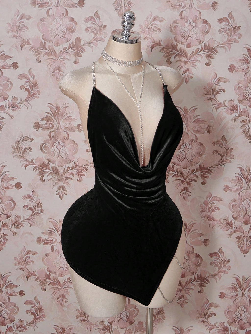 Plus Size Black Velvet Rhinestone Mini Dress – Backless Plunge Neck Party Dress