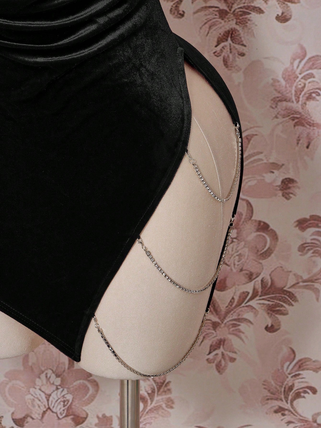Plus Size Black Velvet Rhinestone Mini Dress – Backless Plunge Neck Party Dress