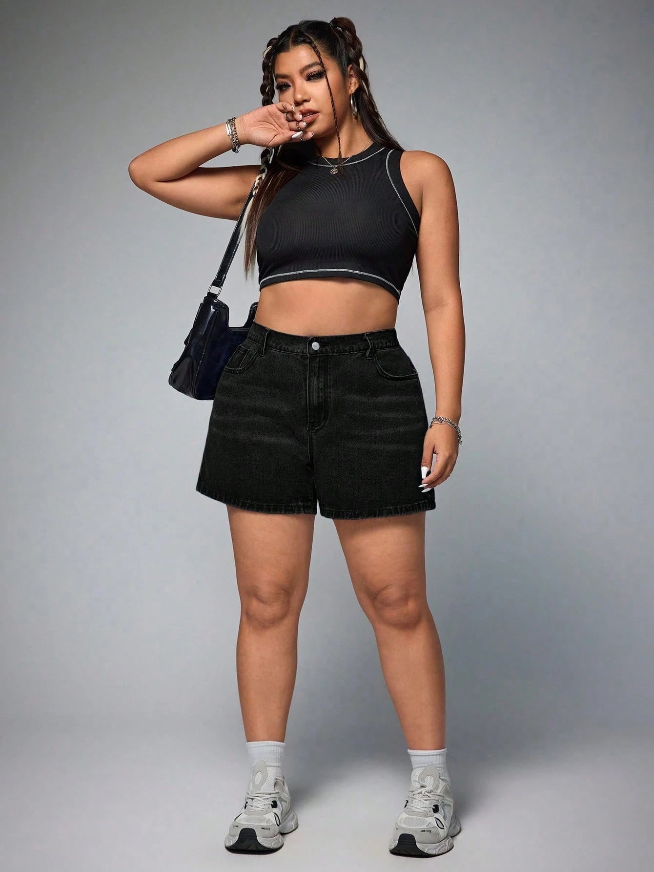 Plus Size Casual Denim Shorts – Trendy Summer Streetwear Shorts for Women
