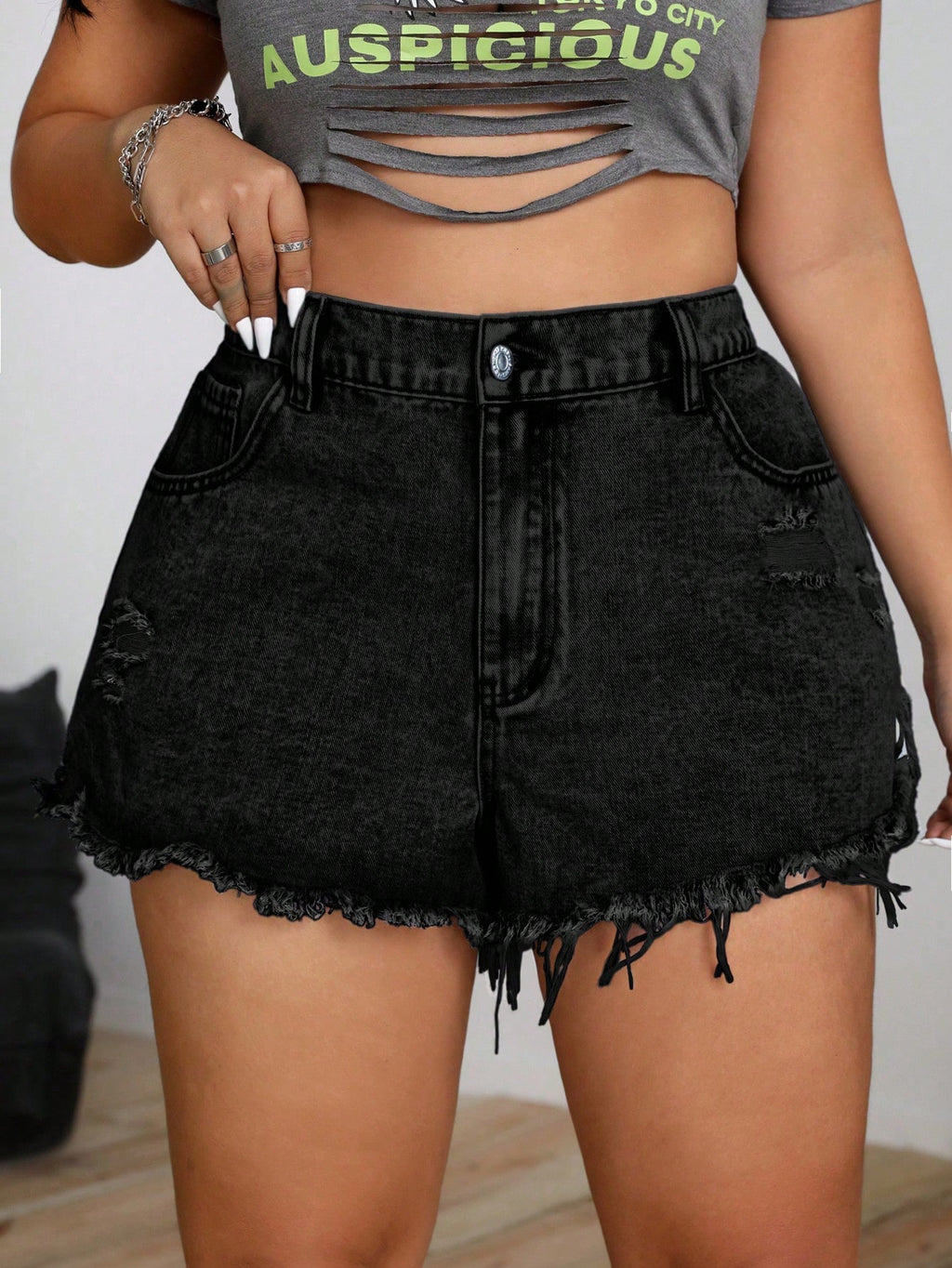 SHEIN ICON Plus Size Distressed Washed Denim Shorts with Pockets – Casual High Waist Summer Jean Shorts