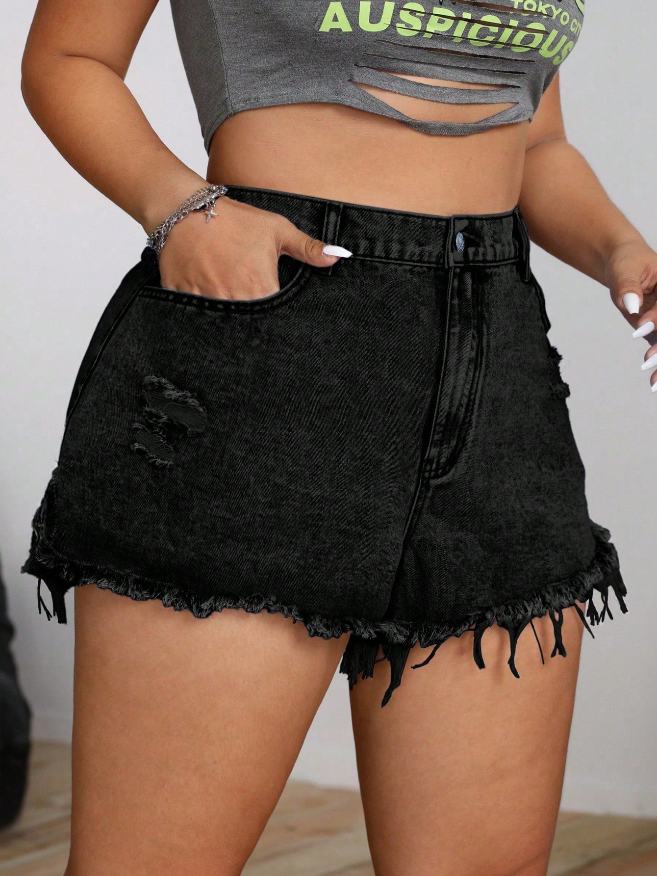 SHEIN ICON Plus Size Distressed Washed Denim Shorts with Pockets – Casual High Waist Summer Jean Shorts