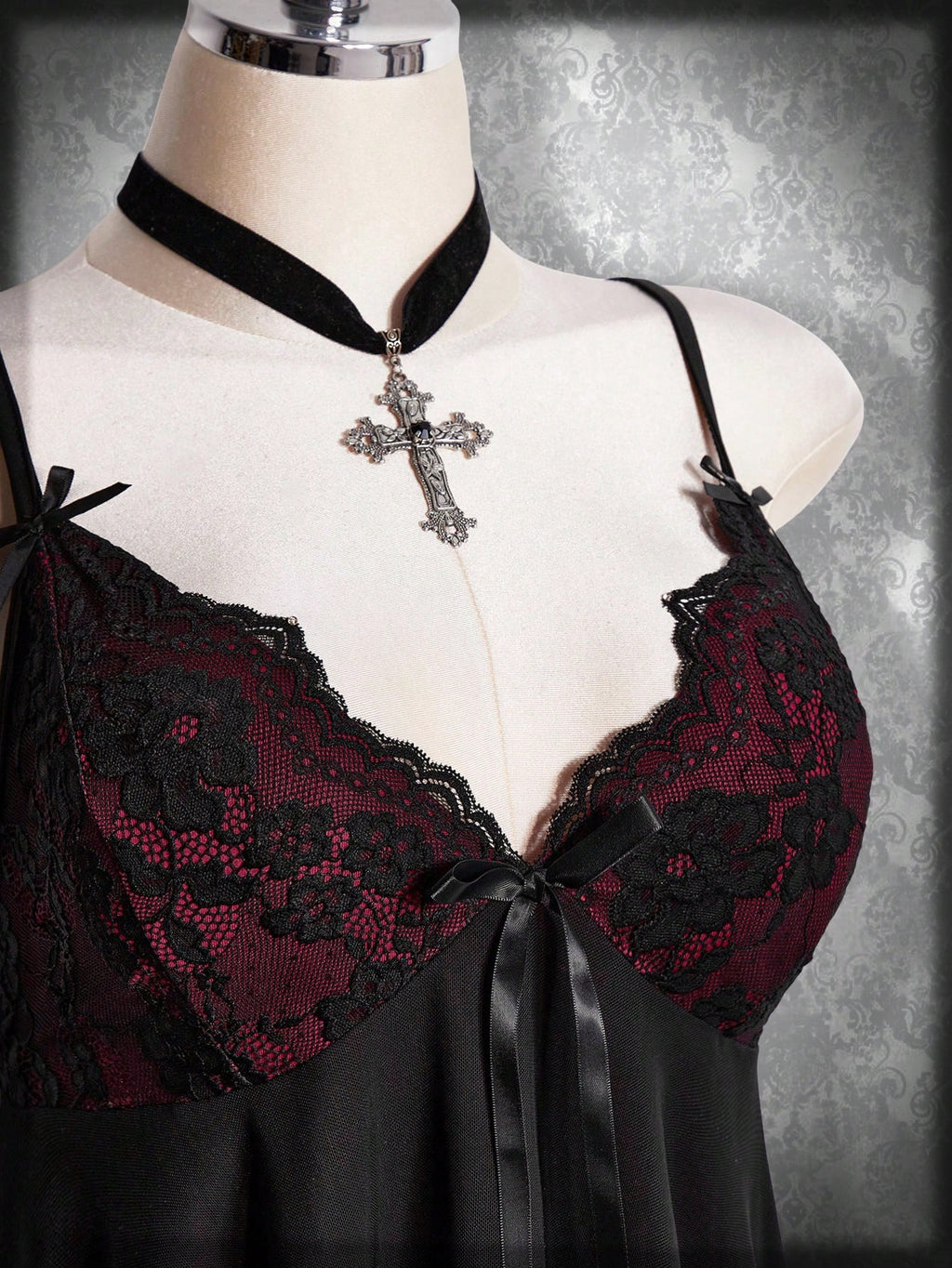 Plus Size Gothic Lace Patchwork Camisole – Black Bow Babydoll Goth Summer Top for Women