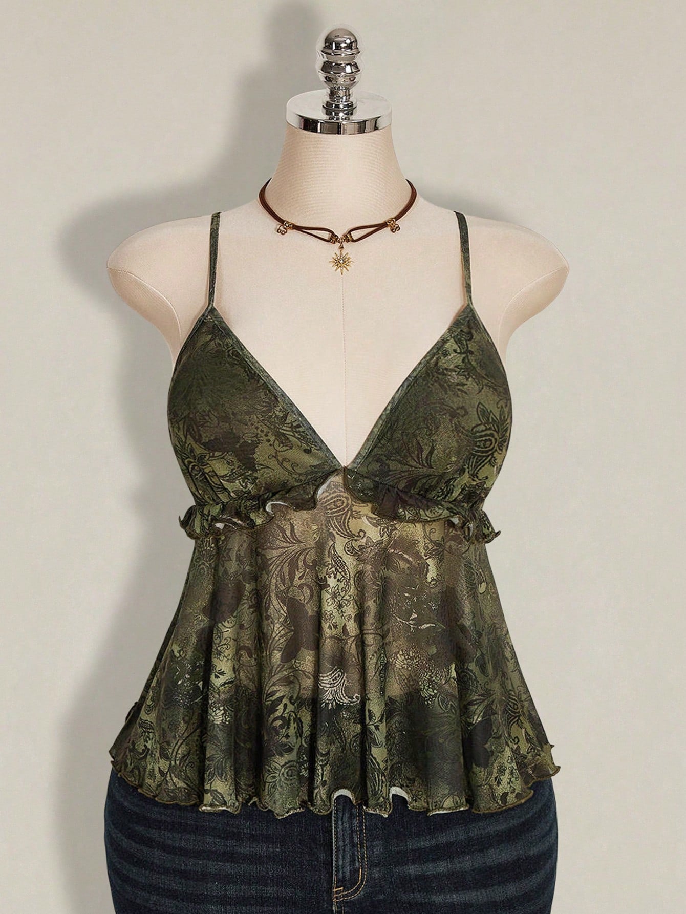 Plus Size Plant Print Ruffle Hem Camisole – Boho Holiday Rave Tank Top for Women