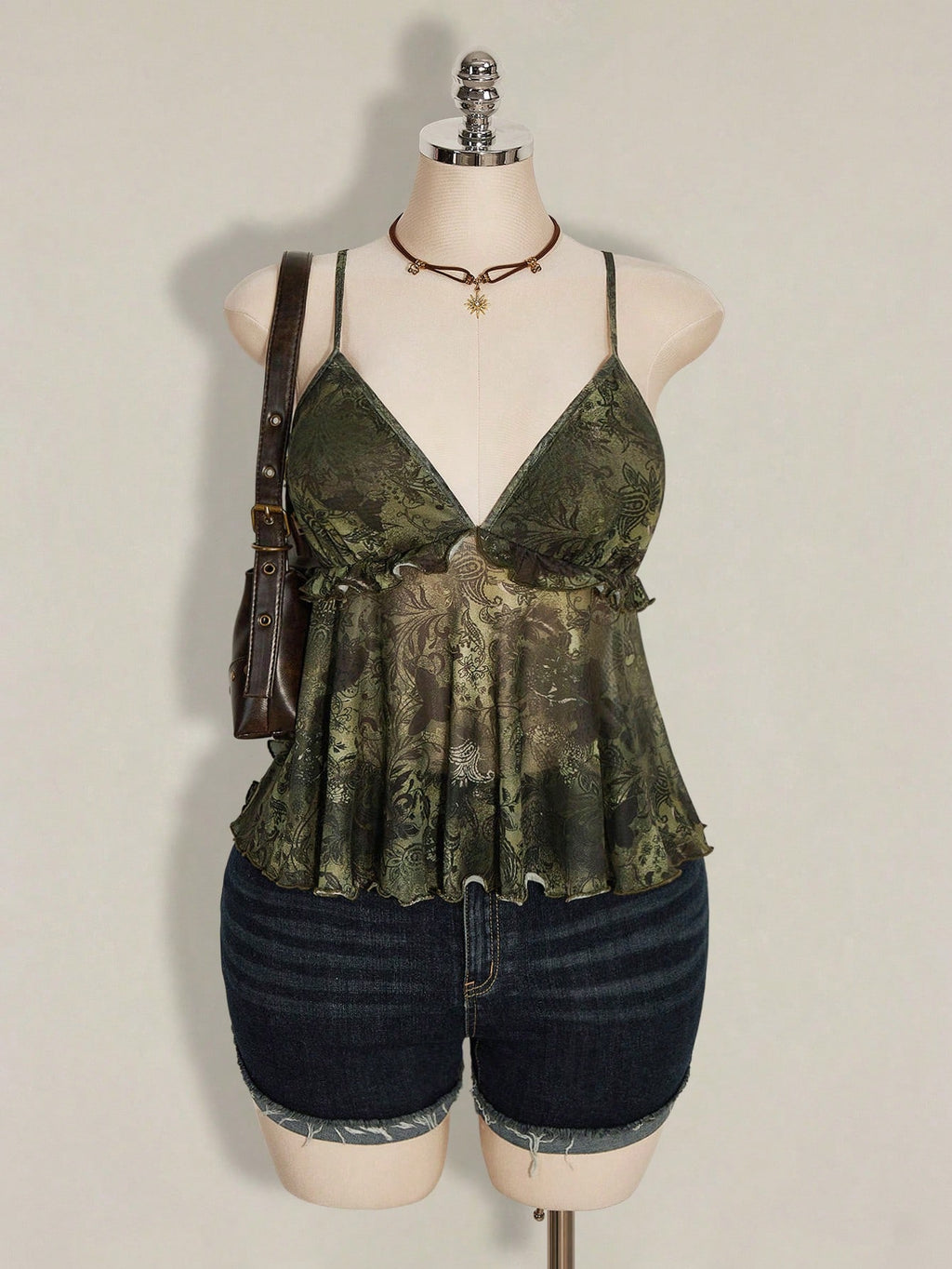 Plus Size Plant Print Ruffle Hem Camisole – Boho Holiday Rave Tank Top for Women