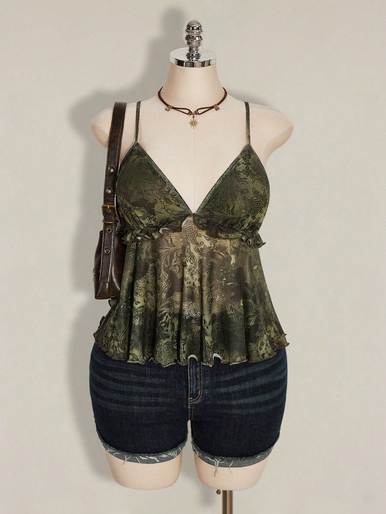 Plus Size Plant Print Ruffle Hem Camisole – Boho Holiday Rave Tank Top for Women