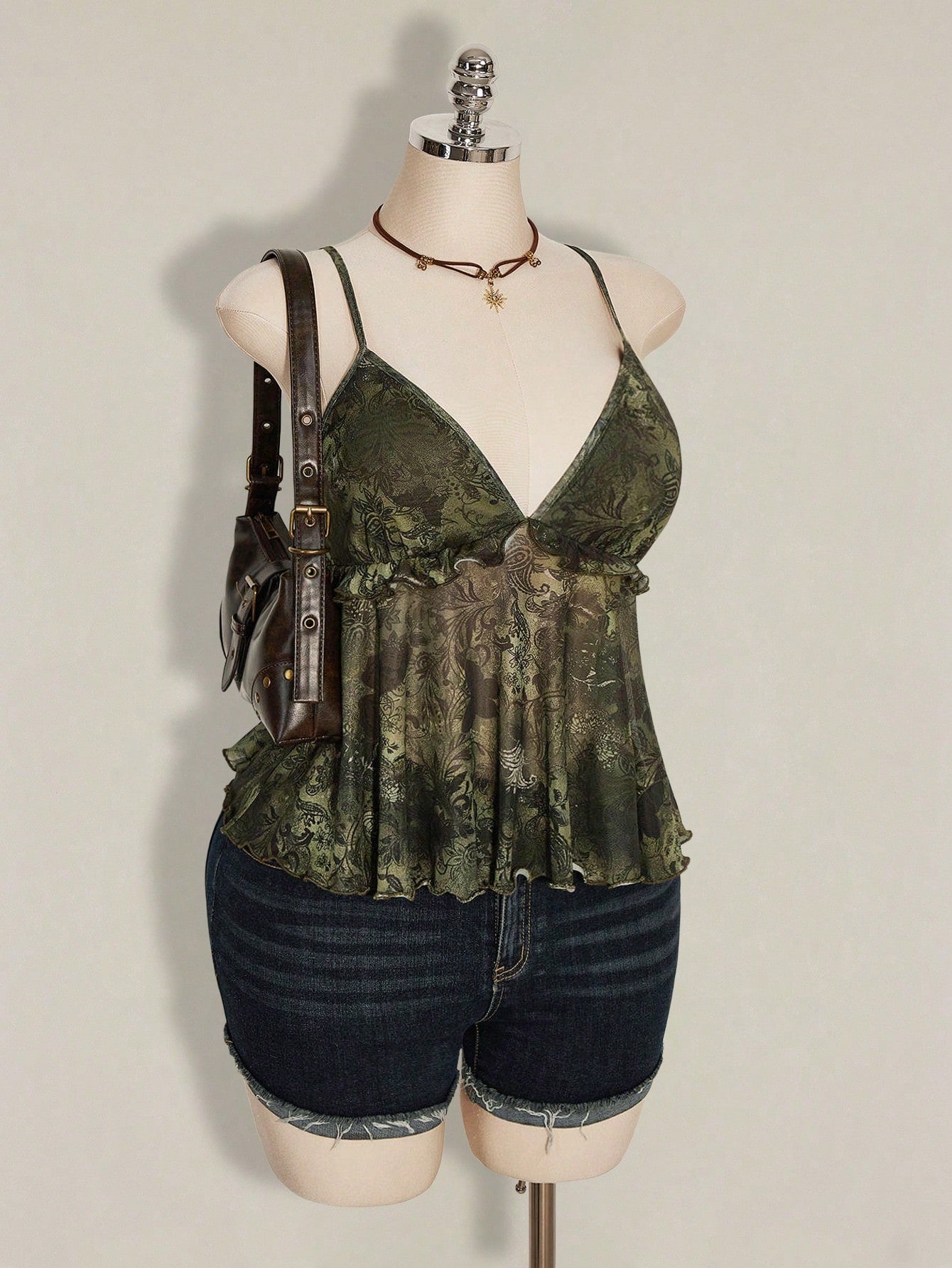 Plus Size Plant Print Ruffle Hem Camisole – Boho Holiday Rave Tank Top for Women
