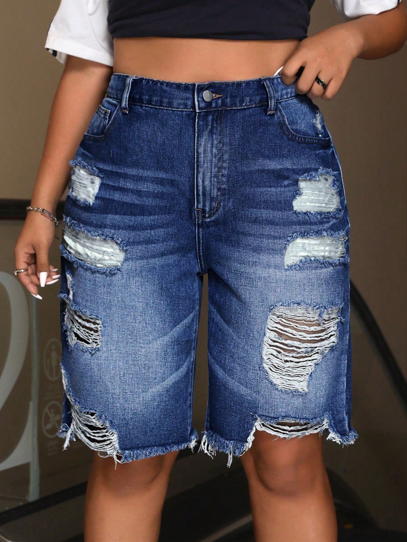 Plus Size Distressed Frayed Hem Denim Shorts – Casual Pocketed Summer Jean Shorts for Women
