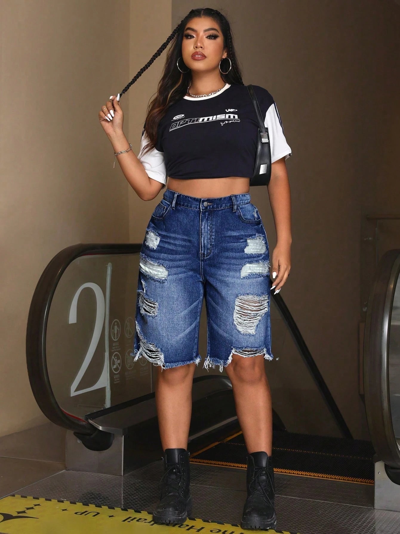 Plus Size Distressed Frayed Hem Denim Shorts – Casual Pocketed Summer Jean Shorts for Women
