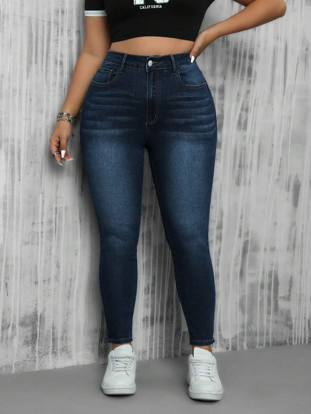 SHEIN ICON Plus Size Skinny Jeans with Pockets – Casual High Waist All-Match Denim Pants for Women