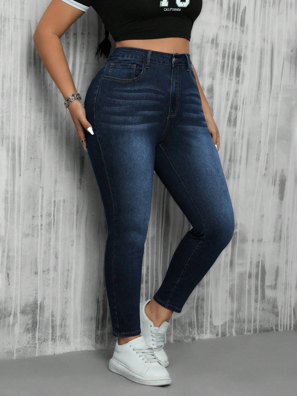 SHEIN ICON Plus Size Skinny Jeans with Pockets – Casual High Waist All-Match Denim Pants for Women