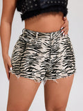 SHEIN ICON Plus Size Tiger Stripe Washed Denim Shorts – Frayed Hem Y2K Streetwear Jean Shorts for Women