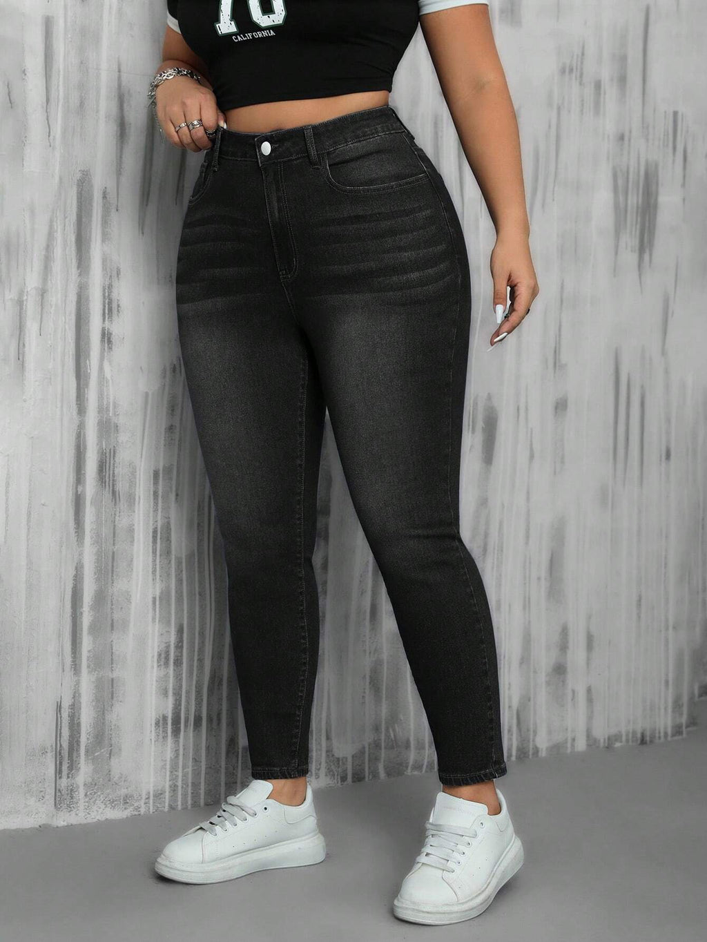 SHEIN ICON Plus Size Skinny Jeans with Pockets – Casual High Waist All-Match Denim Pants for Women