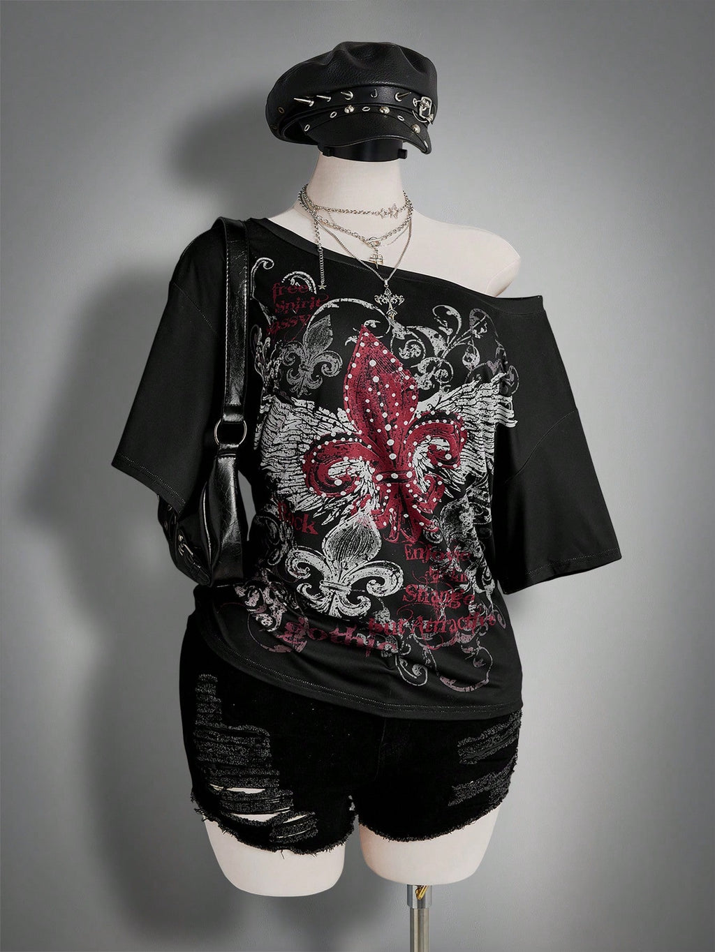Plus Size Grunge Cross Print T-Shirt – Y2K Asymmetrical Shoulder Casual Top for Women